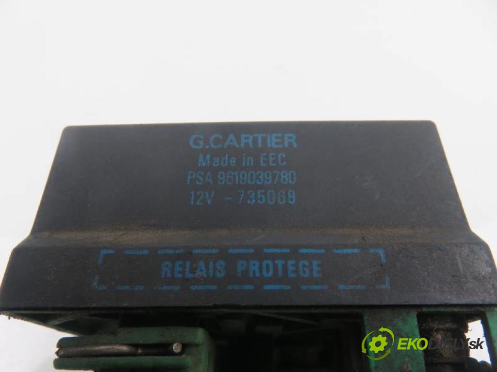 PEUGEOT 406 konektor 5 I 2 Káble