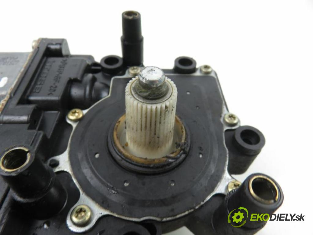 AUDI A4 B5 (8D) 1.9 TDI AFN, AVG manual 5 - stupňová 81 kW 110 km  motorek sťahovaní oken PP 0536001401/114184101 (Ostatní)