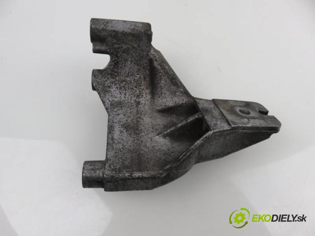 OPEL VECTRA B 2.0 I 16V C 20 SEL, X 20 XEV manual 5 - stupňová 100 kW 136 km  Uchytenie Motor 90497256 (Držiaky motora)