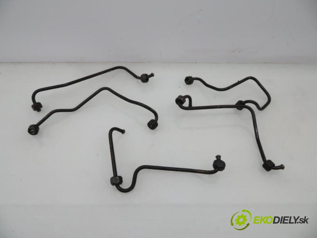 VW TRANSPORTER T4 2.4 D AAB manual 5 - stupňová 57 kW 78 km  rúrky vstrekovače -  (Ostatné)