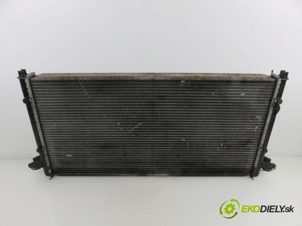 VW PASSAT B4 1.9 TDI 1Z manual 5 - stupňová 66 kW 90 km  chladič vody  (Hadice chlazení vody)