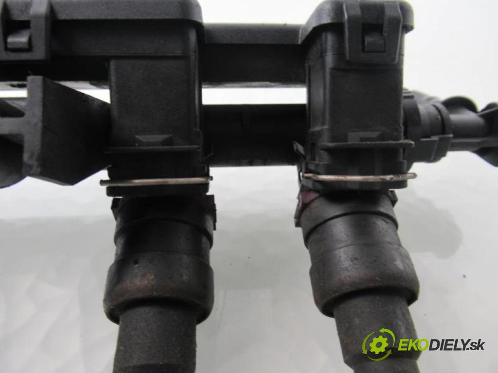 RENAULT KANGOO I 1.2 (KC0A, KC0K, KC0F, KC01) D7F 744, D7F 726, D7F 710, D7F 722, D7F 746, D7F 720 manual 5 - stupňová 43 kW 58 km lišta vstřikovací 7700108667/7700109066 (PALIVOVÝ SYSTÉM)