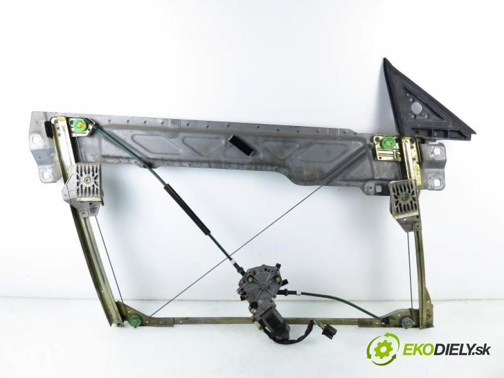 ROVER 800. 2.7 24V 827 SI/STERLING C 27 A1 automatic 4 stupňová 124 kW 169 km  mechanismus oken 3D CUV100220