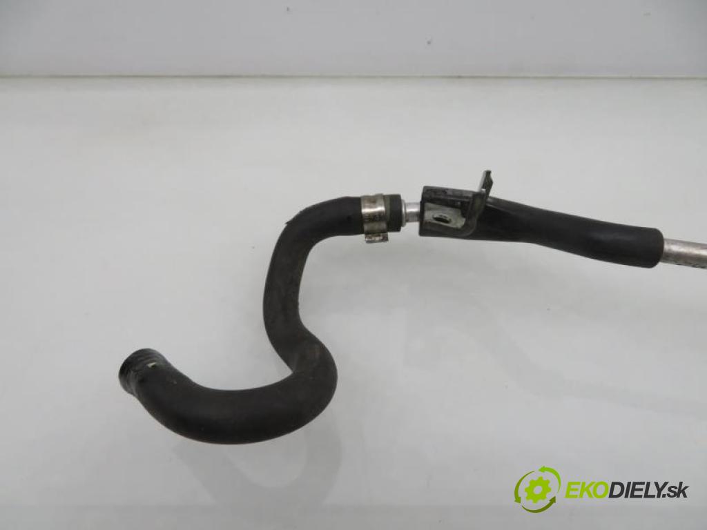 FIAT BRAVO II 1.6 D MULTIJET 198 A3.000 manual 5 - stupňová 77 kW 105 km  Rúra vody 5528930 (Hadice chlazení vody)