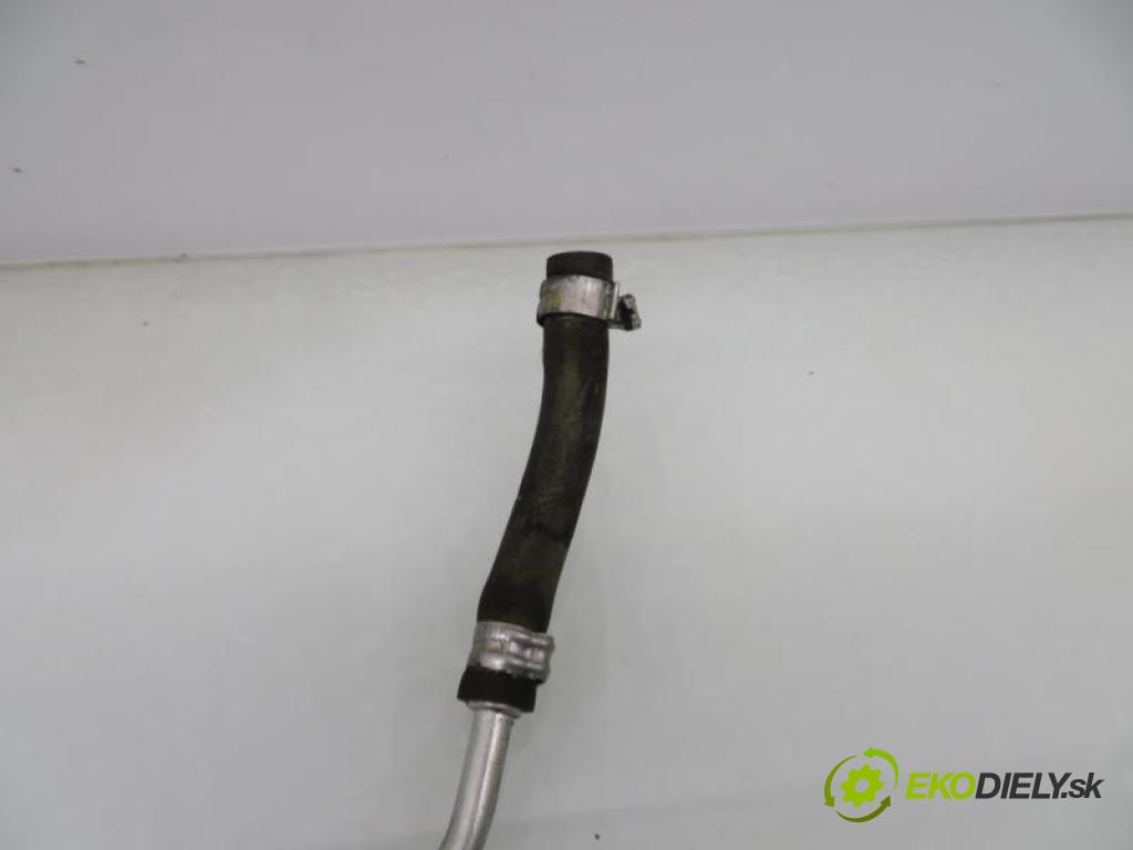 FIAT BRAVO II 1.6 D MULTIJET 198 A3.000 manual 5 - stupňová 77 kW 105 km  Rúra vody 5528930 (Hadice chlazení vody)