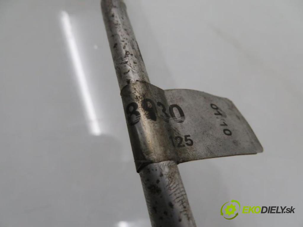 FIAT BRAVO II 1.6 D MULTIJET 198 A3.000 manual 5 - stupňová 77 kW 105 km  Rúra vody 5528930 (Hadice chlazení vody)