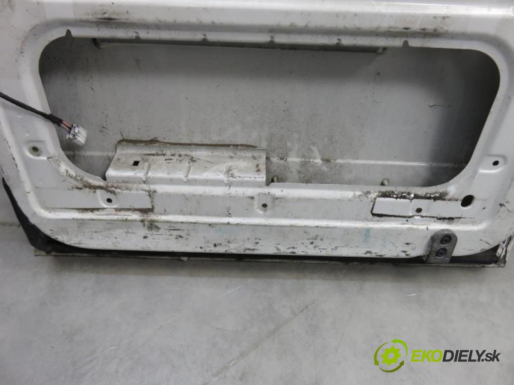 PEUGEOT BOXER II 2.2 HDI 100 4HV (P22DTE) manual 5 stupňová 74 kW 101 km  PT  (Dveře)