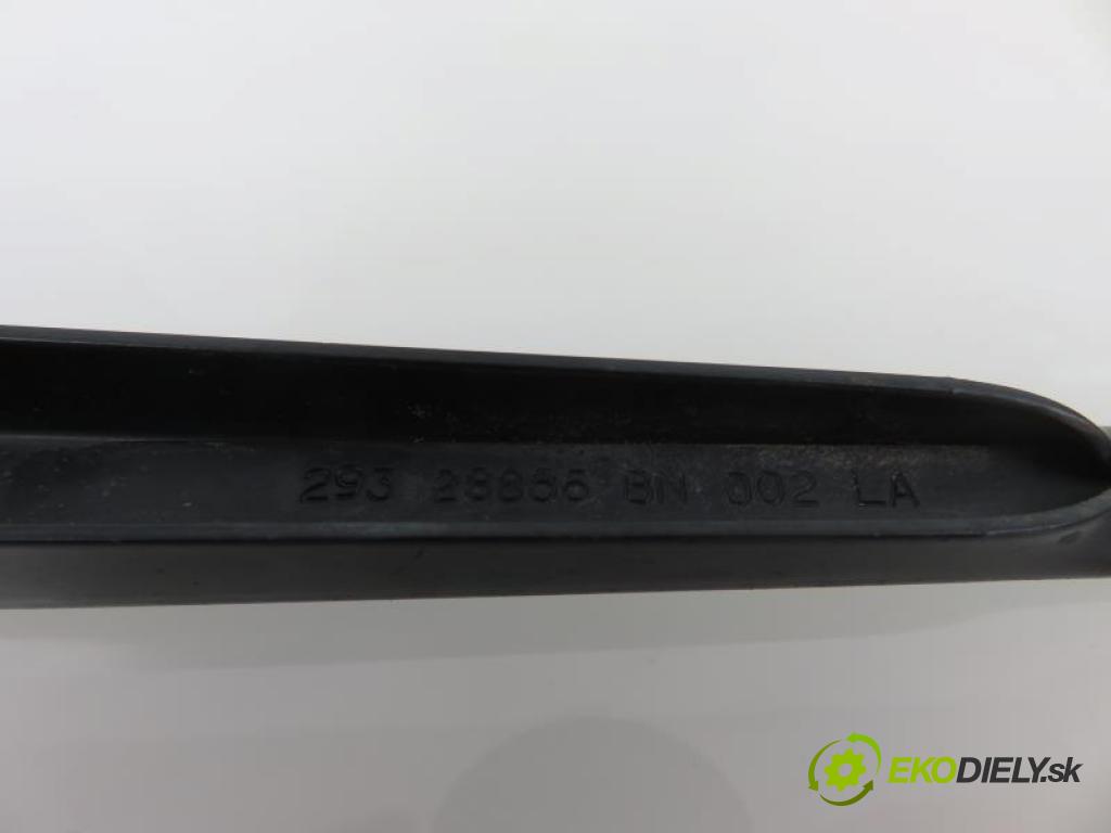 NISSAN ALMERA II N16 - 67 cm, Uchytenie stierače na