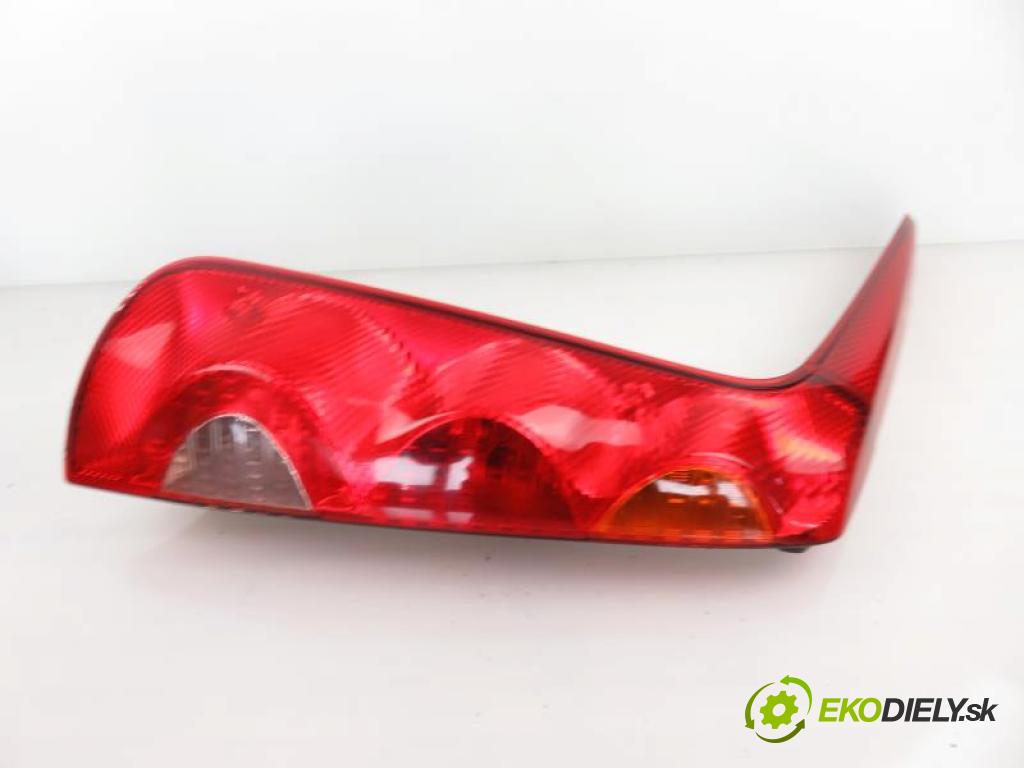 NISSAN NOTE 1.4 CR14DE manual 5 stupňová 65 kW 88 km  Svetlo ľavé zadné 263300L (Svetlá zadné)