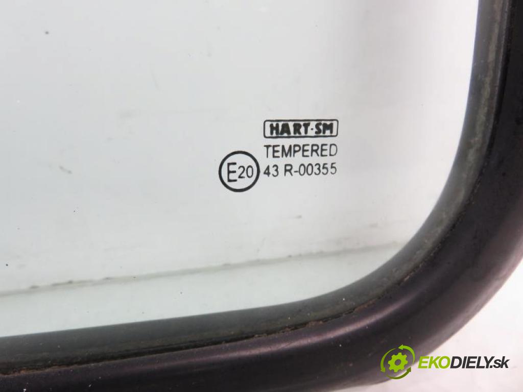 VW LT 28-46 II 2.5 TDI AHD manual 5 - stupňová 75 kW 102 km  Okno dverí LT  (KAROSÉRIA)
