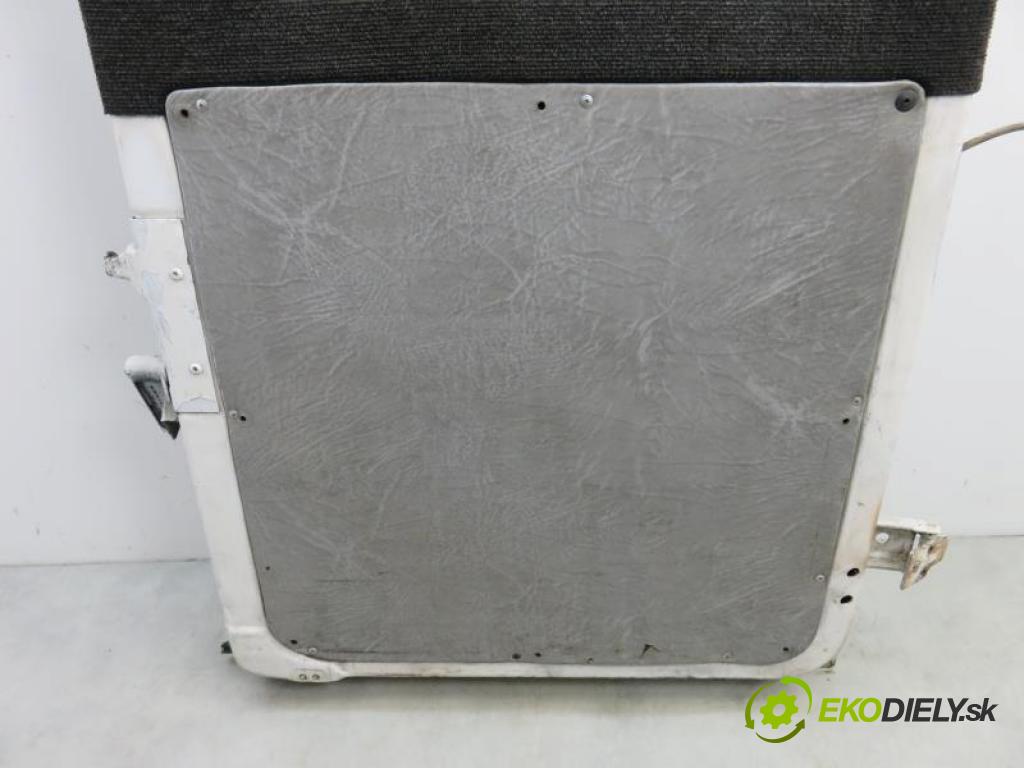 VW LT 28-46 II 2.5 TDI BBF manual 5 - stupňová 70 kW 95 km  - LT  (Dvere)
