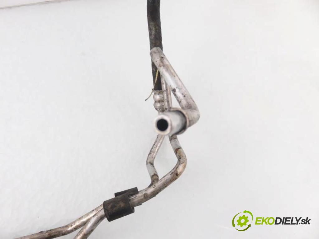 VOLVO S80 II 3.2 B 6324 S automatic 6 stupňová 175 kW 238 km  Chladič servočerpadlo 31200476 (Rúrky, hadice servočerpadla)