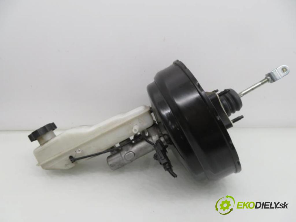 HYUNDAI H1 II    TQ 2.5 CRDI D4CB manual 5 stupňová 125 kW 170 km  Posilovač 585004H800/591104H000 (Posilňovače bŕzd)