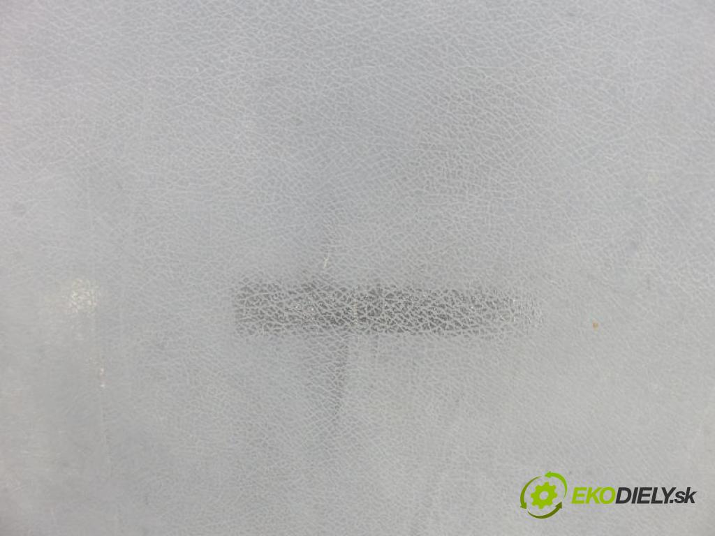 OPEL FRONTERA A 2.0 8V   manual 5 stupňová 4X4 85 kW 115 km  strecha  (Strechy)