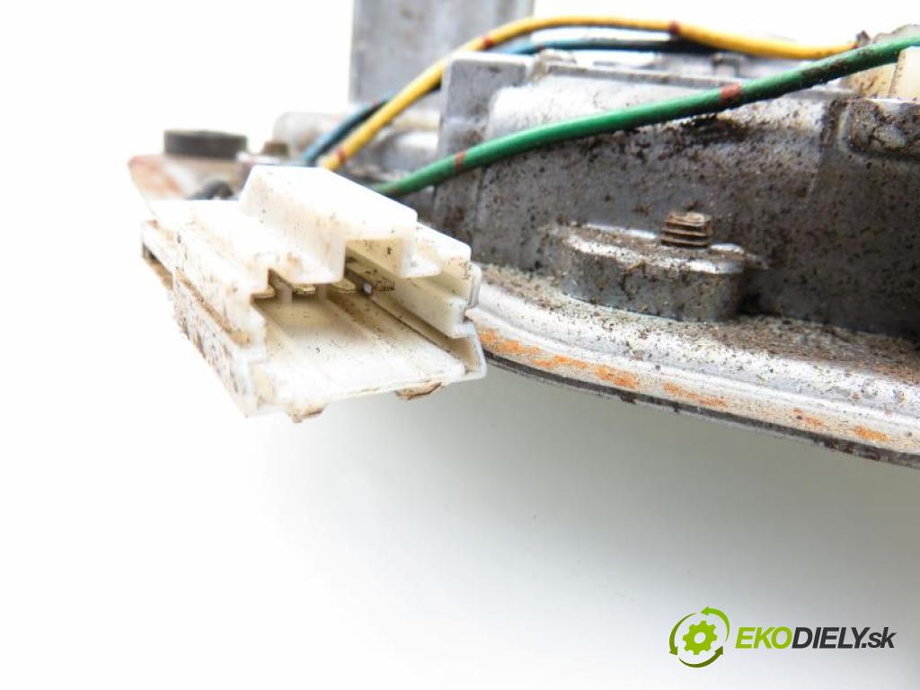 MITSUBISHI PAJERO III 3.2 DI-D (V68W, V78W)  automatic 5 stupňová Tiptronic  165 km  Motorček stierače zad. 8492002180/MR574760 (Motorčeky stieračov predné)