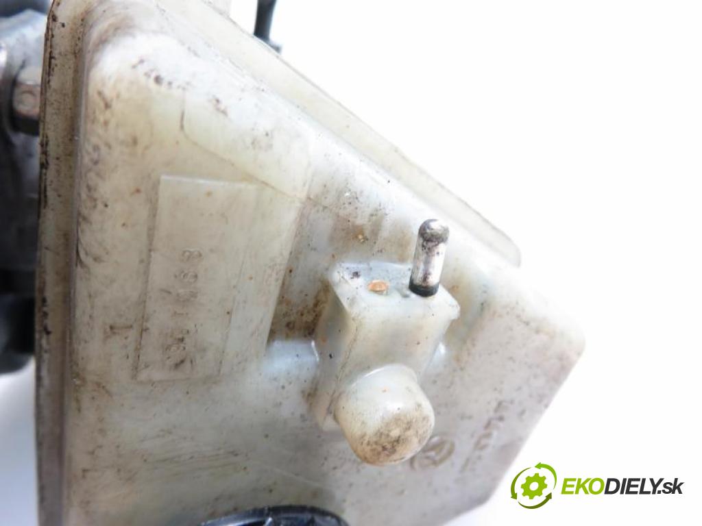 MERCEDES BENZ E W210 2.2 E200 CDI  210.007 OM 611.961 manual 5 stupňová 75 kW 102 km  Posilovač A0044305530/03786401024 (Posilňovače bŕzd)