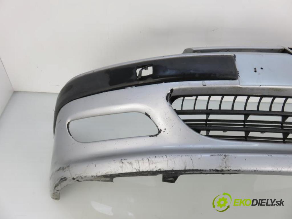 PEUGEOT 406 1.8 16V LFY (XU7JP4) manual 5 stupňová 81 kW 110 km  Nárazník predný  (Nárazníky)