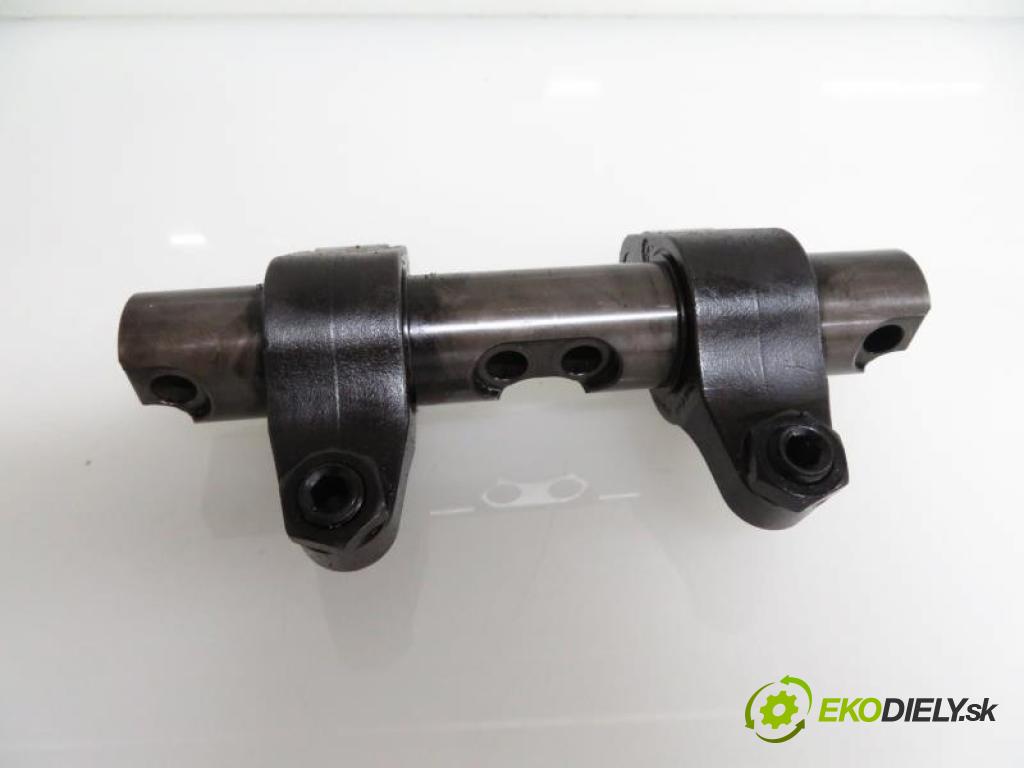 VW CADDY III 1.9 TDI BLS, BJB manual 5 stupňová 77 kW 105 km  vačka klávesnice 038443H (Vačkové hriadele)