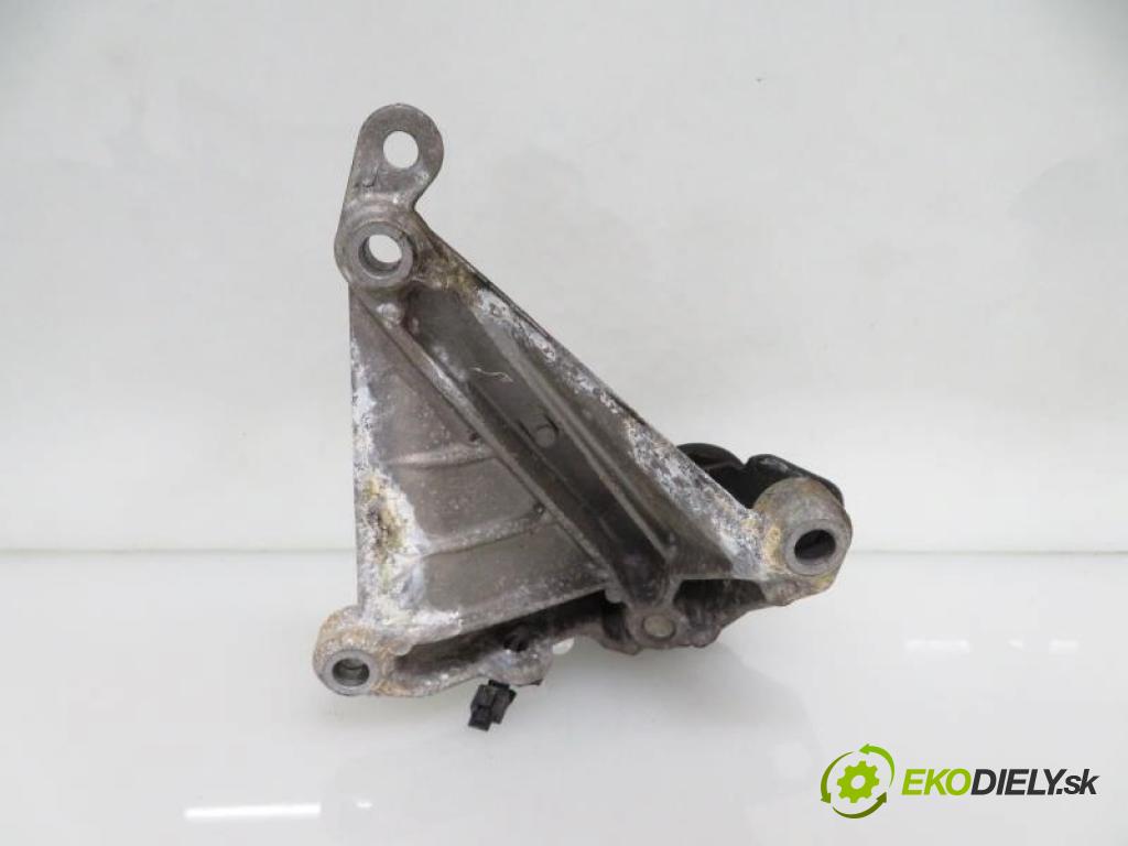 NISSAN NOTE 1.4 CR14DE manual 5 stupňová 65 kW 88 km  Uchytenie prevodovky 11253AX600 (Zavesenie motora)