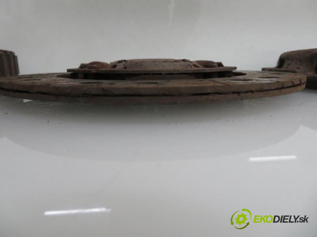 RENAULT KANGOO II 1.5 DCI (KW0A) K9K 800 manual 5 stupňová 50 kW 68 km  Koleso zotrvačník 8200335084 (Kompletné sady (bez ložiska))