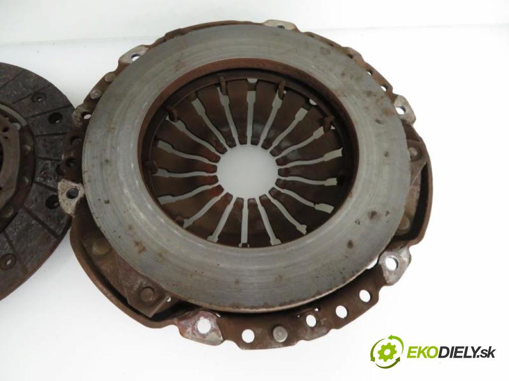 RENAULT KANGOO II 1.5 DCI (KW0A) K9K 800 manual 5 stupňová 50 kW 68 km  Koleso zotrvačník 8200335084 (Kompletné sady (bez ložiska))