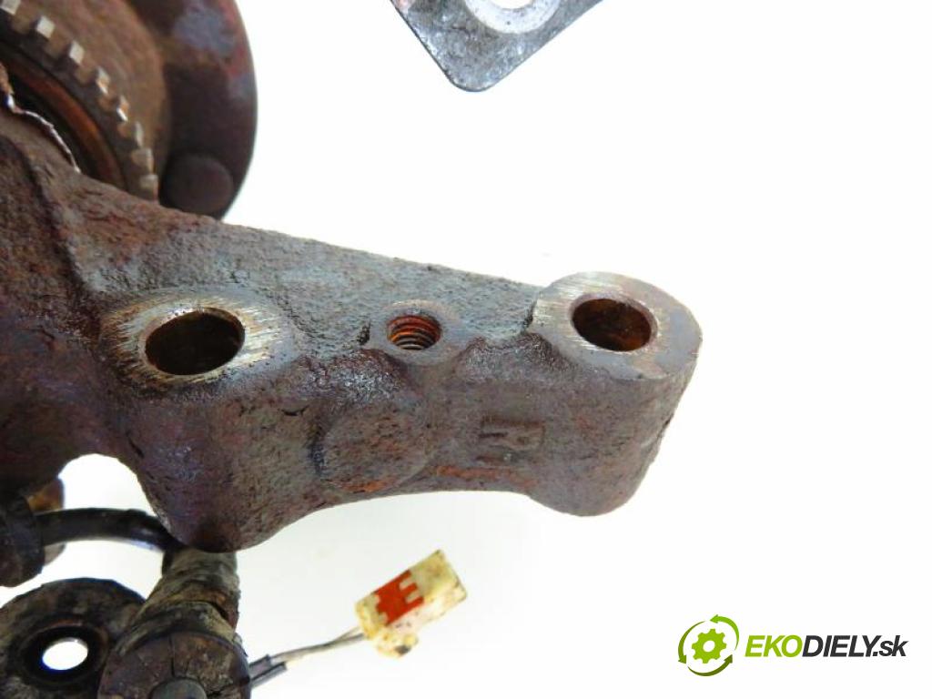 MAZDA PREMACY FL MINIVAN 2002 2,00 Łożyska i piasty kół 1998,00 náboj pravé zadné ABS