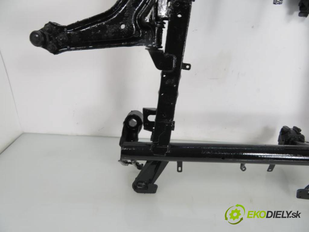 MERCEDES BENZ VITO W638 - predný -