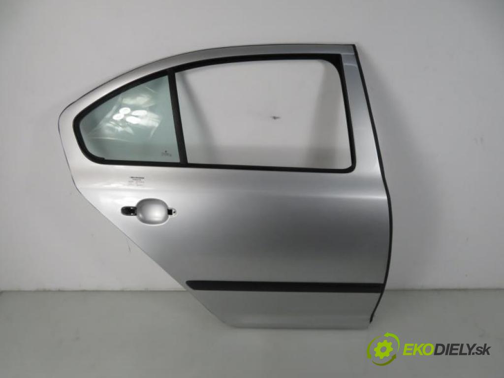 SKODA OCTAVIA II 1.9 TDI BJB, BLS, BXE, BKC automatic 6 stupňová 77 kW 105 km  Dvere pravé zadné  (Dvere)