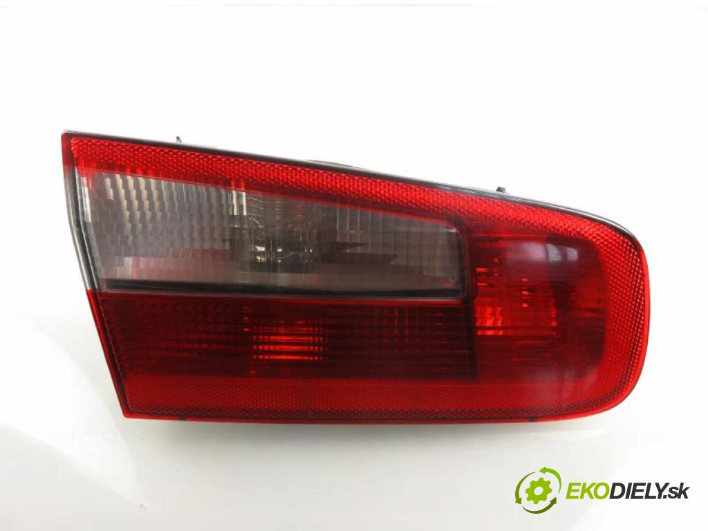 RENAULT LAGUNA II 1.9 DCI (BG0G) F9Q 670, F9Q 750, F9Q 674 manual 6 stupňová 88 kW 120 km  Svetlo ľavé zadné kufor 8200002475 (Svetlá zadné)