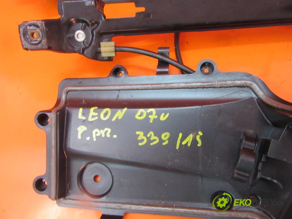 SEAT LEON II 1.9 TDI BKC, BLS, BXE 77 kW 105 km Mechanizmus okien - 1P0837402E , 1T0959702G , 1K0959792M (Mechanizmy sťahovania okna)