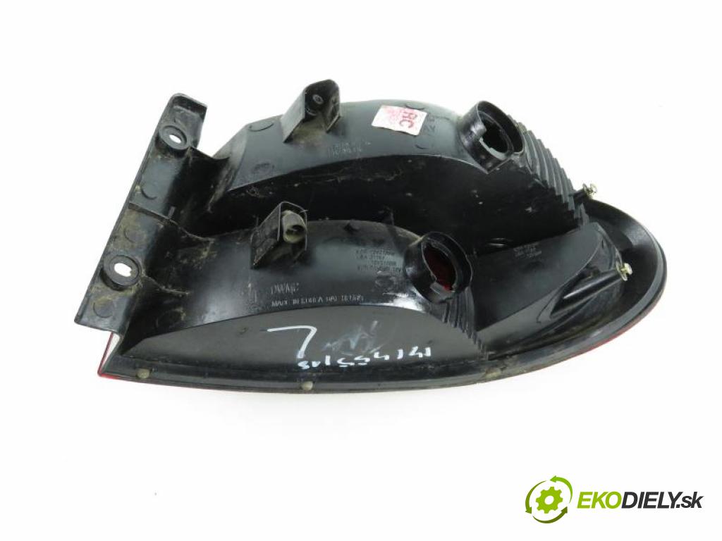 DAEWOO LANOS HB 1997 1,50 Lampy tylne 1498,00 Svetlo ľavé zadné