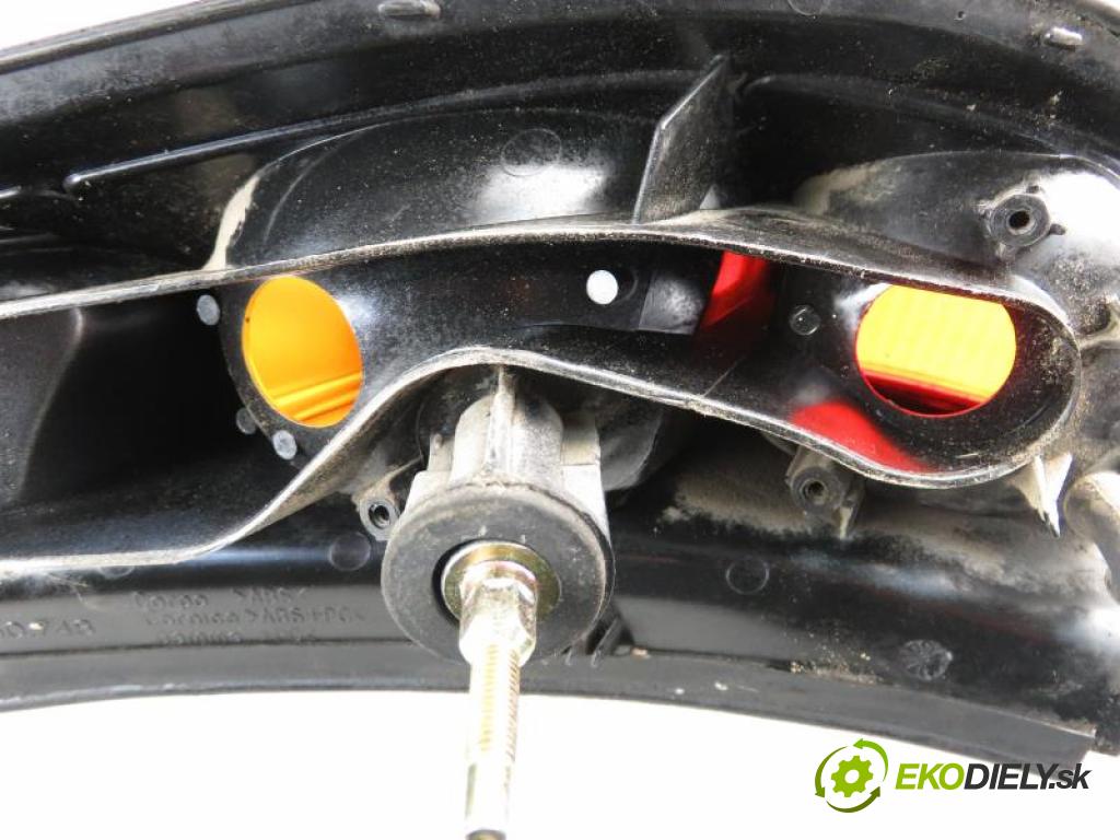 FIAT MAREA FL KOMBI 2000 1,90 Lampy tylne 1910,00 Svetlo ľavé zadné S37250748