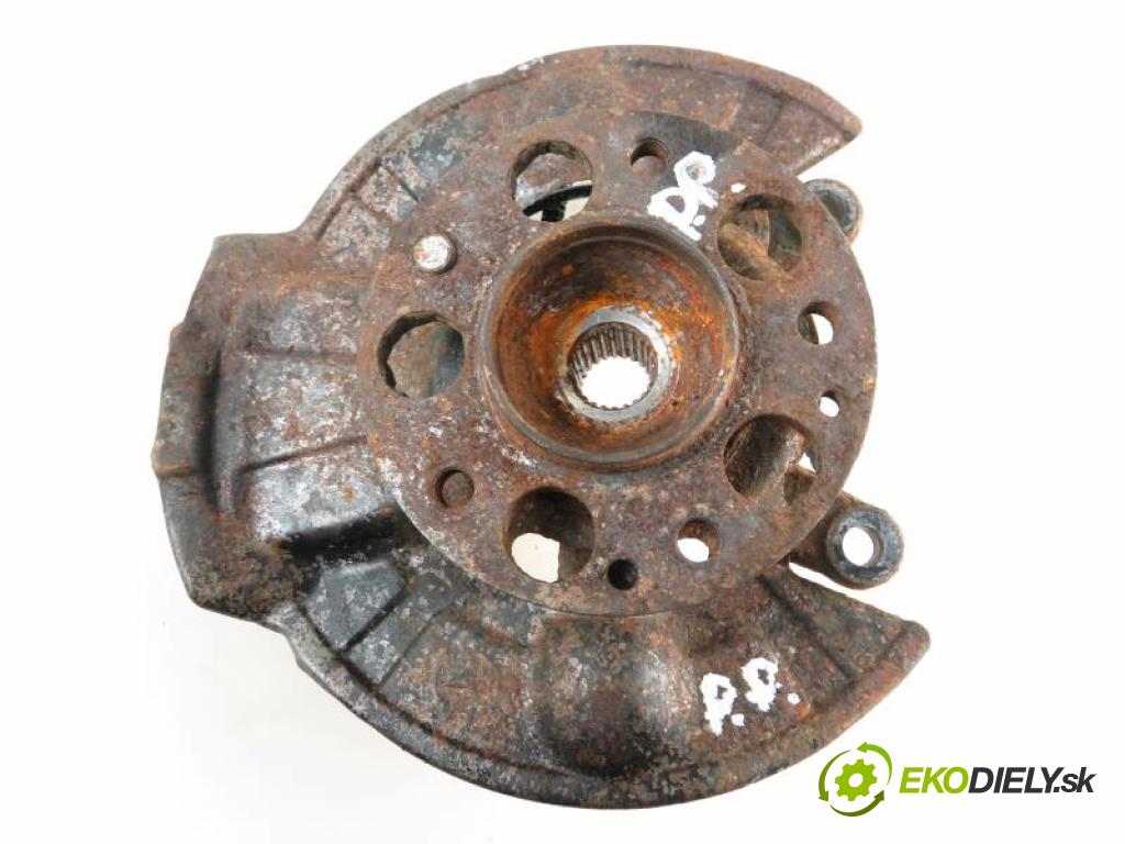 MERCEDES BENZ A W168 1.4 A 140 (168.031, 168.131) M 166.940 manual 5 stupňová 60 kW 82 km  náboj PP - ABS  (Náboje)