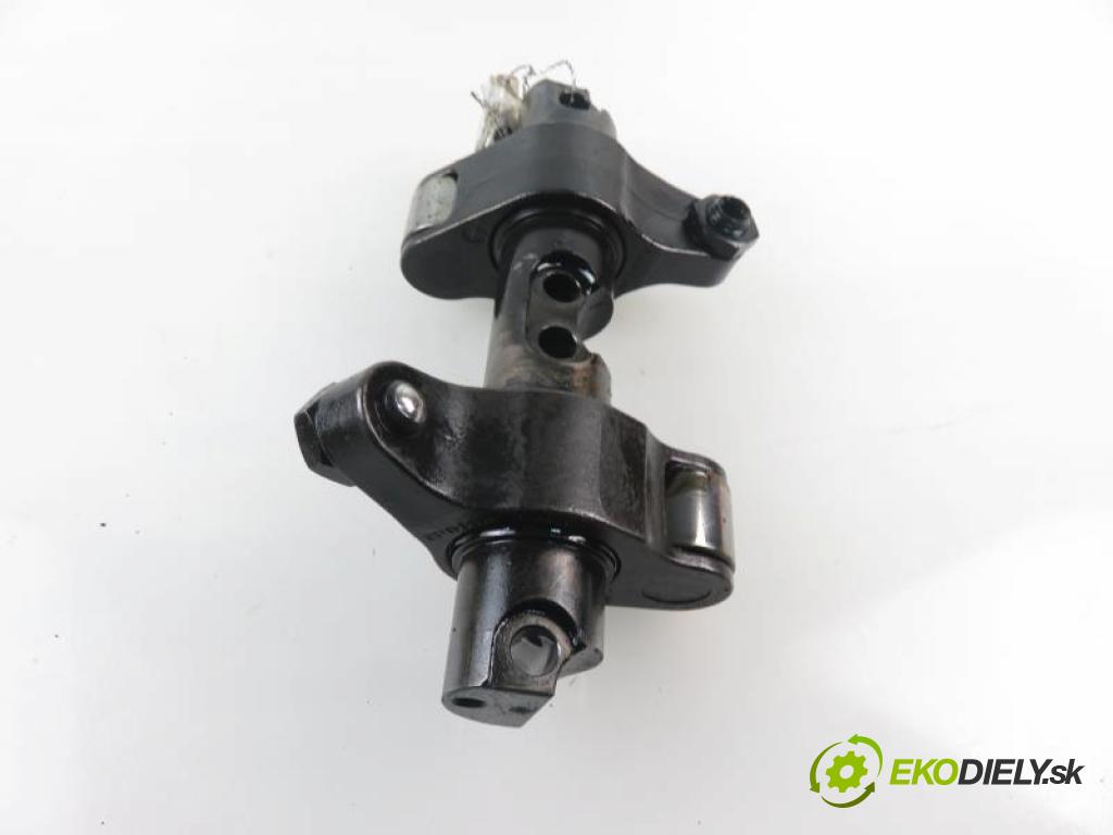 AUDI A3 (8P1) 1.9 TDI BKC, BLS, BXE manual 5 - stupňová 77 kW 105 km  posúvač Vstrekovače  (Ostatné)