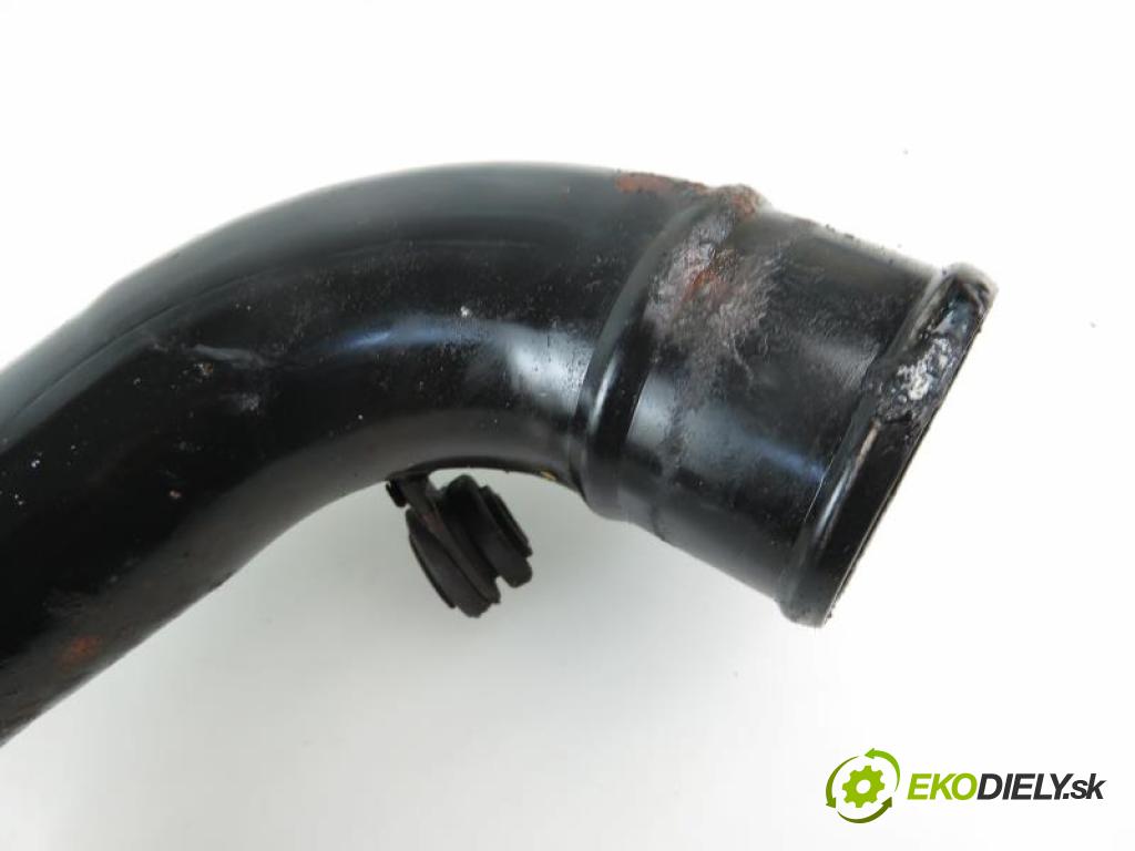 MITSUBISHI OUTLANDER II 2.2 DI-D 4WD 4HN (PSA), 4HK (PSA) manual 6 stupňová 115 kW 156 km  Rúra intercoolera turba  (Hadice chlazení vzduchu)