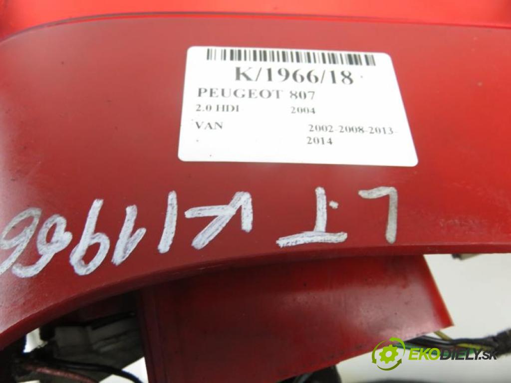 PEUGEOT 807 2.0 16V HDI 110  RHW (DW10ATED4) manual 5 stupňová 80 kW 109 km  Svetlo ľavé zadné  (Svetlá zadné)