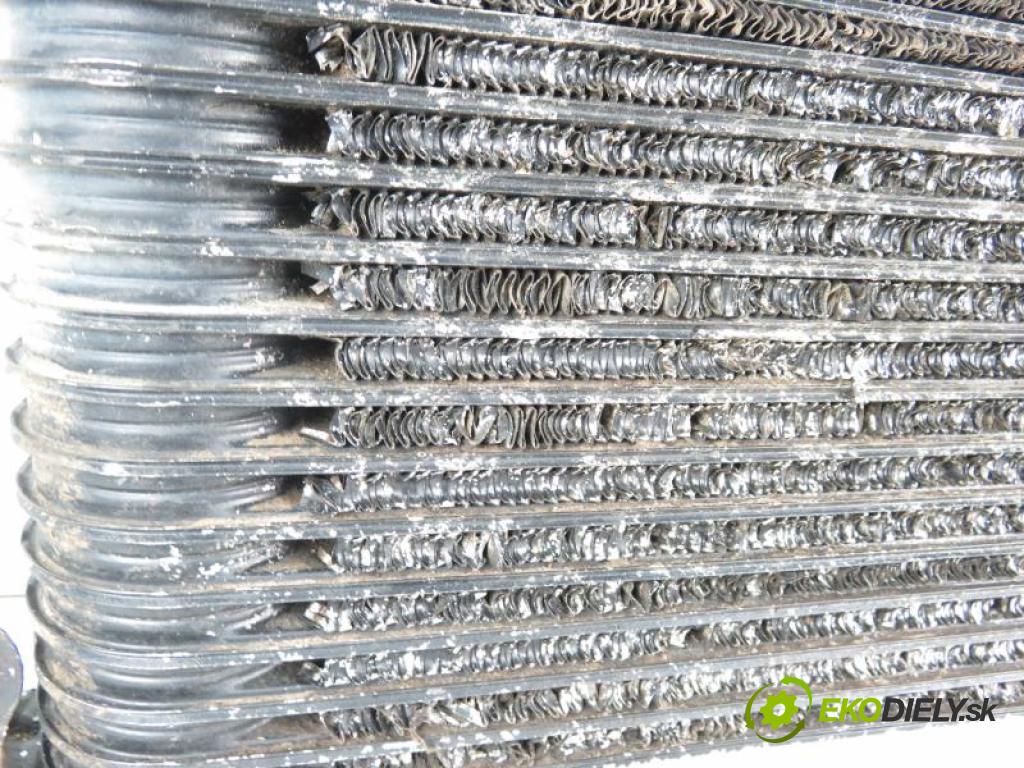 MITSUBISHI PAJERO III FL 3.2 DI-D (V68W,V78W) 4M41 automatic 5 stupňová Tiptronic 118 kW 160 km  chladič intercooler MR404751/1271001270 (Hadice chlazení vzduchu)