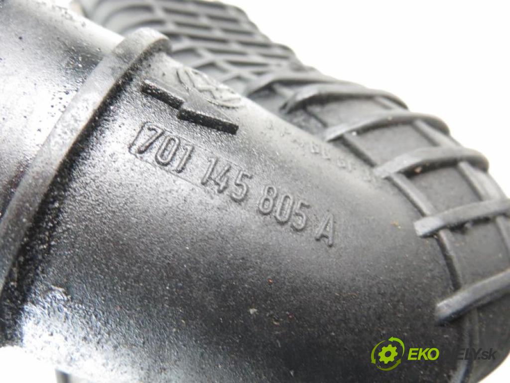 VW TRANSPORTER T4 2.5 TDI AYC, AUF, ACV manual 5 stupňová 75 kW 102 km  chladič intercooler 701145805A (Hadice chlazení vzduchu)