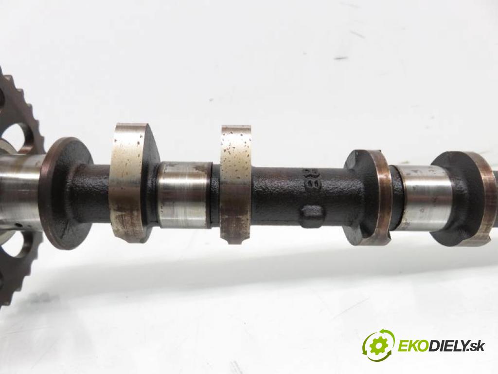 TOYOTA YARIS II 1.0 VVT-I 1KR-FE manual 5 stupňová 51 kW 69 km  hlava  (Hlavy valcov)