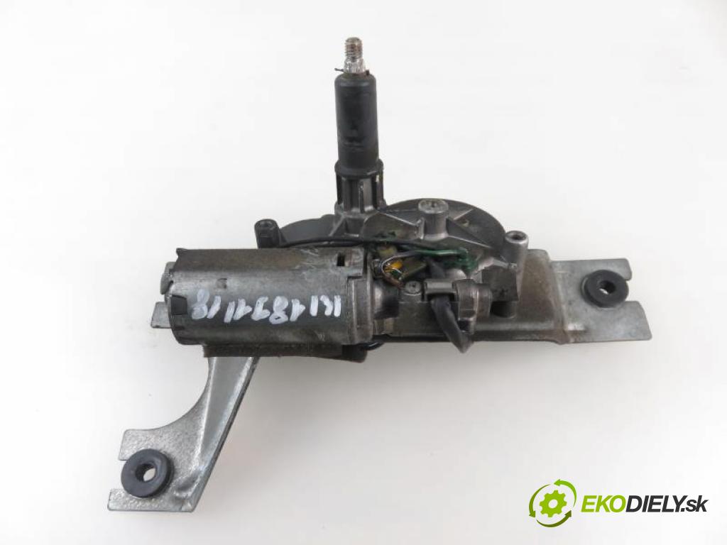 KIA SPORTAGE I 2.0 TD 4WD RF manual 5 stupňová 4X4 61 kW 83 km  Motorček stierače zad.  (Motorčeky stieračov predné)