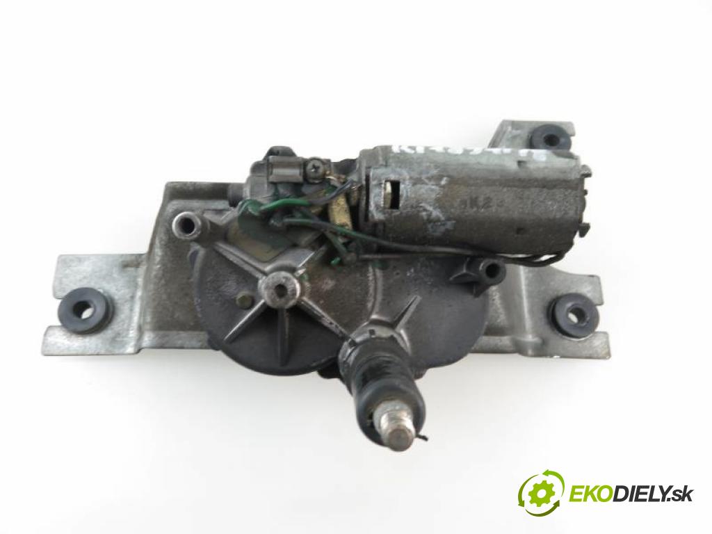 KIA SPORTAGE I 2.0 TD 4WD RF manual 5 stupňová 4X4 61 kW 83 km  Motorček stierače zad.  (Motorčeky stieračov predné)