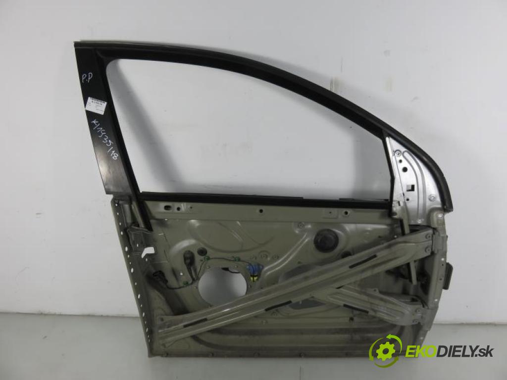 VW GOLF V 5 2.0 TDI BMM manual 6 stupňová 103 kW 140 km  Rámček Dvere PP  (Dvere)
