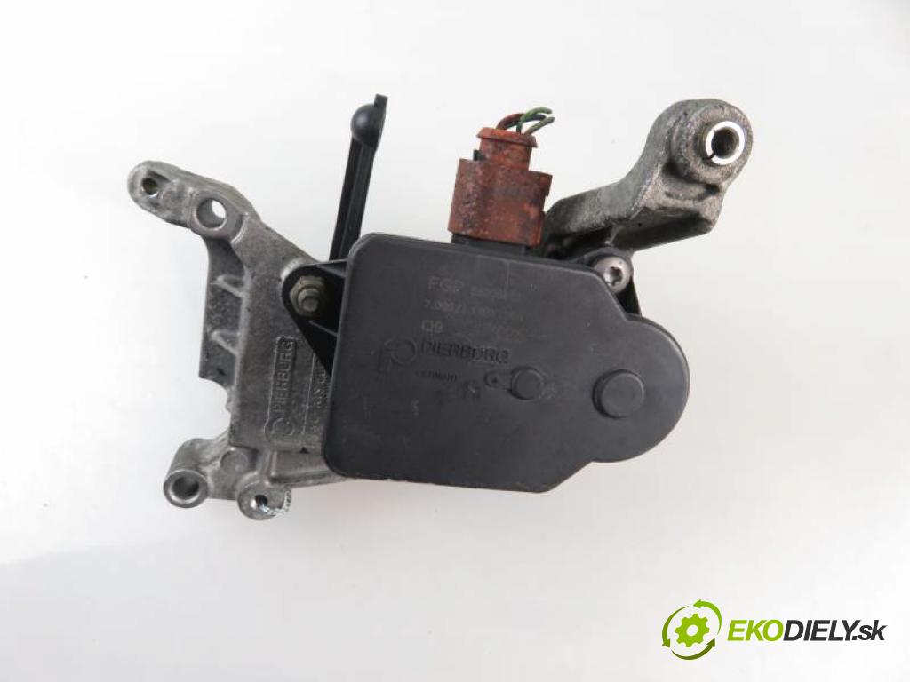 FIAT CROMA II 2.4 D MULTIJET 939 A3.000 automatic 6 - stupňová 147 kW 200 km  Nastavovač - zvod, potrubie 55205127/70052113 (Sacie potrubia)