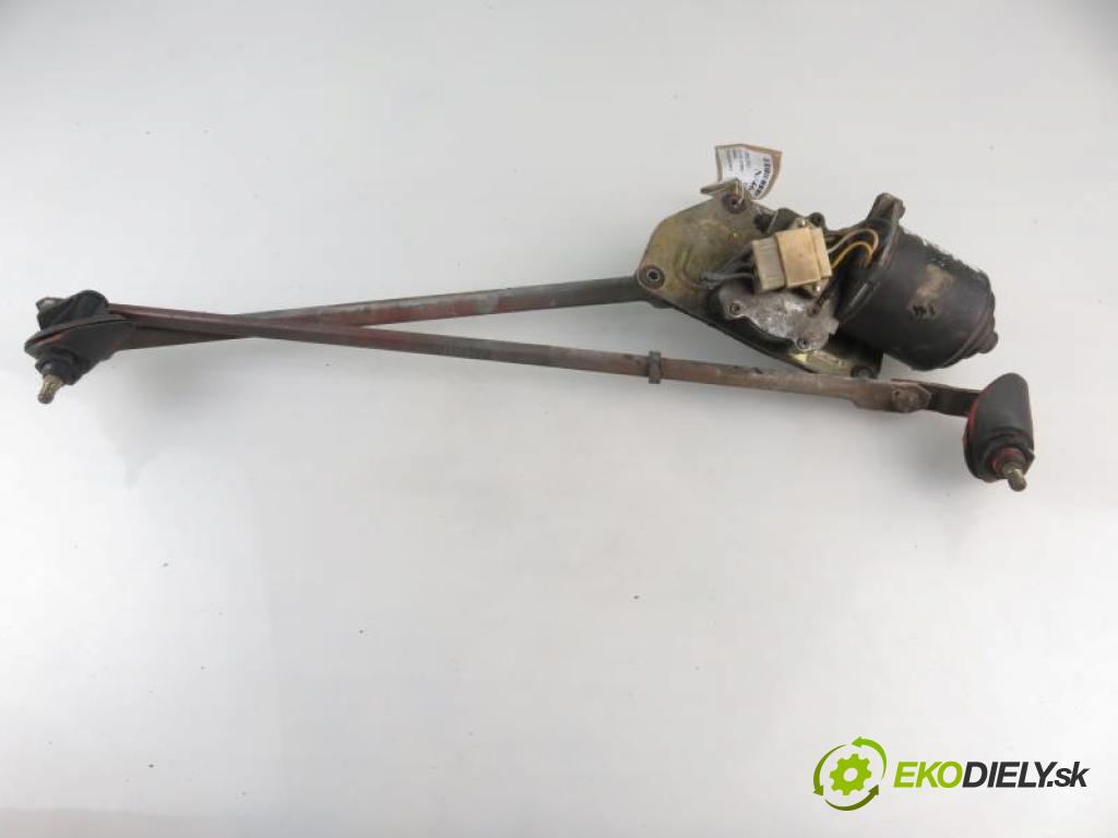 ISUZU TROOPER I 2.3 B  (UBS) 4ZD1 4ZD1 manual 5 stupňová 4X4 66 kW 90 km  motorek stěračů 2321070 (Ostatní)