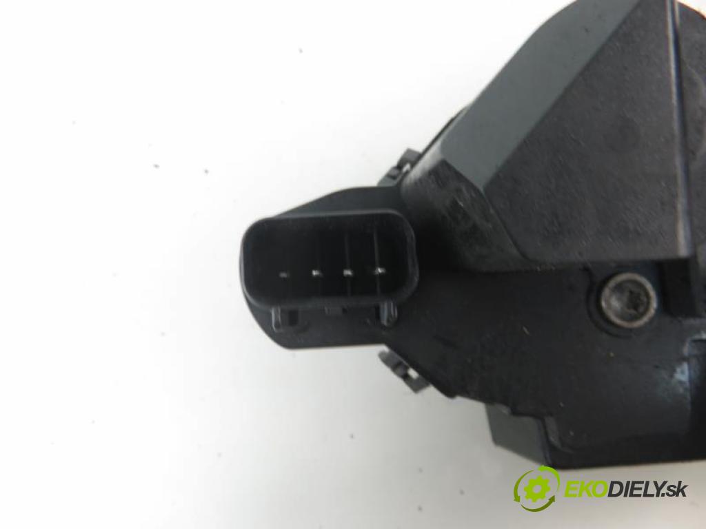 JAGUAR XF I (X250) 5.0 V8 508PN automatic 6 stupňová 283 kW 385 km  zámok PTE 24001570003/8X2324994BE/962000104 (Zámky)