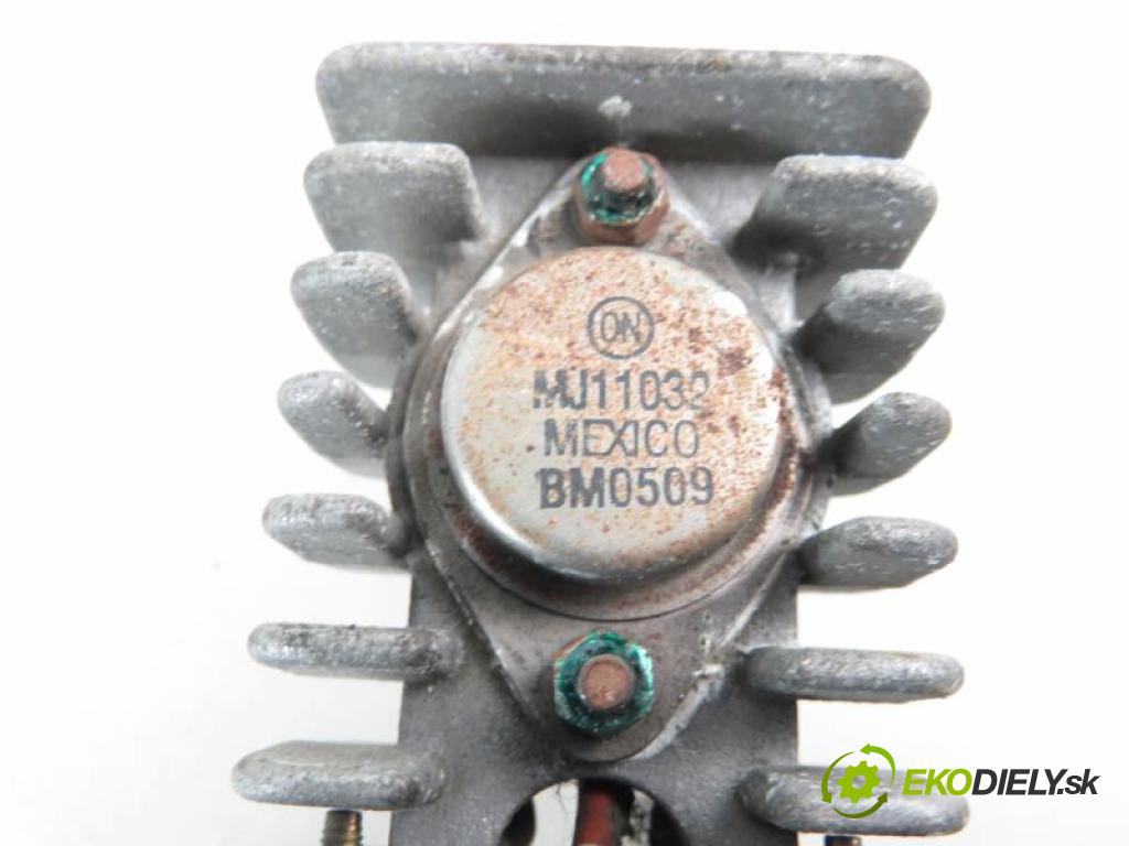 HYUNDAI TRAJET 2.0 CRDI D4EA manual 5 stupňová 83 kW 113 km  rezistor / reostat topení MJ11032/BM0509 (Odpory topení)