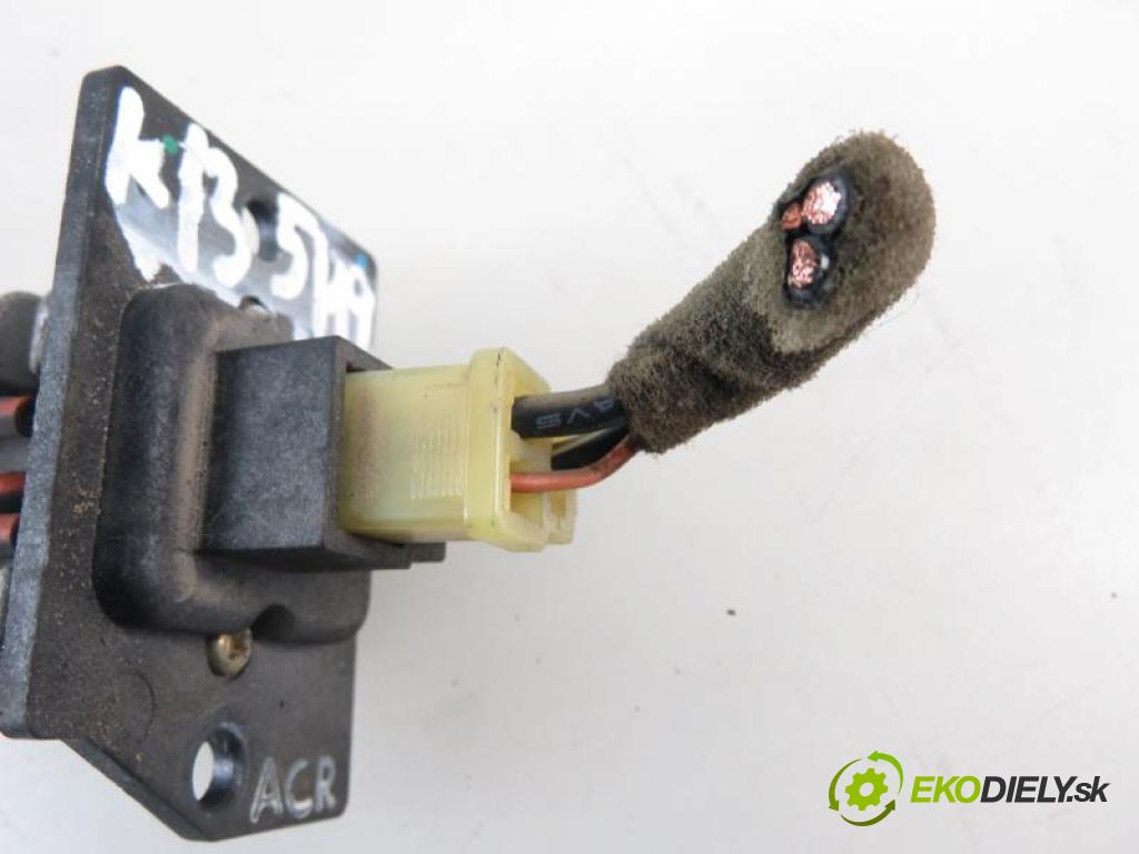 HYUNDAI TRAJET 2.0 CRDI D4EA manual 5 stupňová 83 kW 113 km  rezistor / reostat topení MJ11032/BM0509 (Odpory topení)