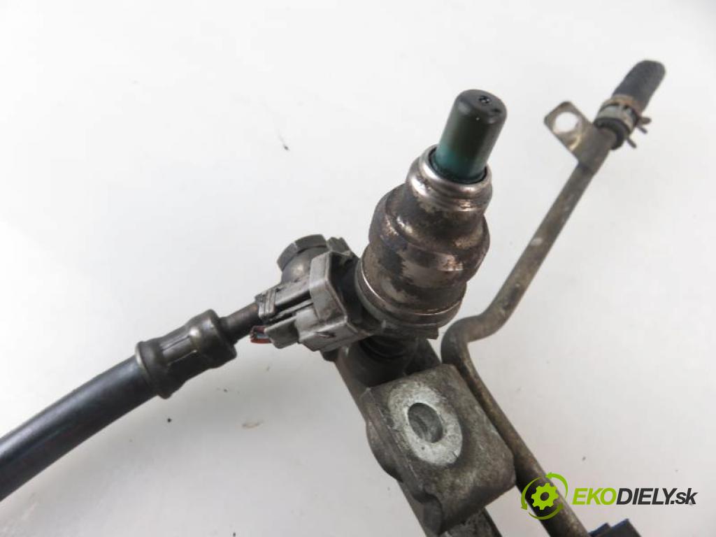 DAIHATSU FEROZA 1.6 I 16V HD-E manual 5 stupňová 4X4 70 kW 95 km  Lišta vstrekovacia 2328087105 (PALIVOVÝ SYSTÉM)