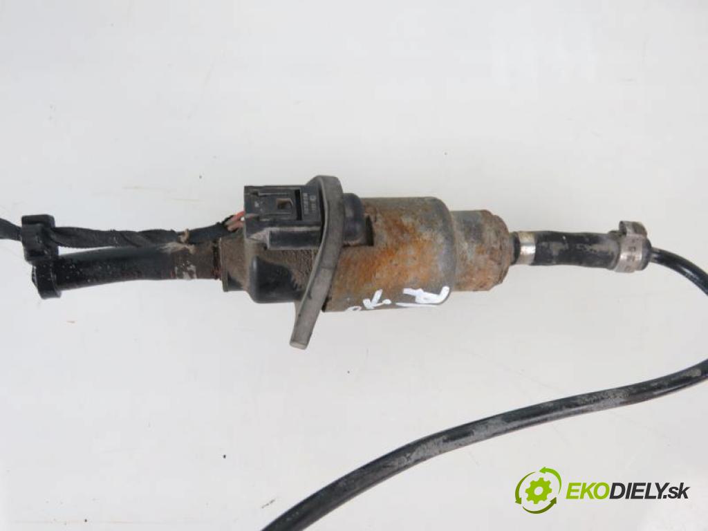 AUDI A6 C6 (4F2) 3.0 TDI QUATTRO BMK automatic 6 stupňová 165 kW 225 km  motorek paliva Webasto 4F0201238C/8E0973202 (Auto-moto)