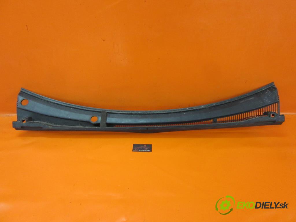 FORD FIESTA MK5 V ST150 N4JB   110 kW 150 km  Torpédo, plast pod čelné okno 2S61A02228AD (Torpéda)